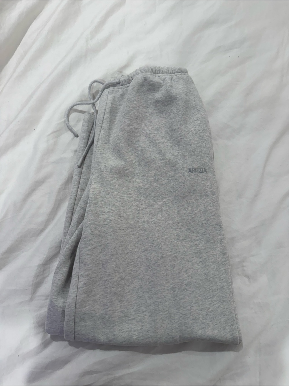 Aritzia  Grey Sweatpants – Cozy Drawstring Lounge Bottoms